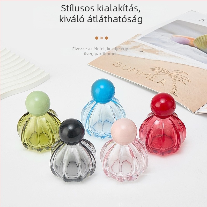50 ml sütőtök alakú, színes üvegparfümös flakon permetezővel, snap-on kupakkal, hordozható és újratölthető