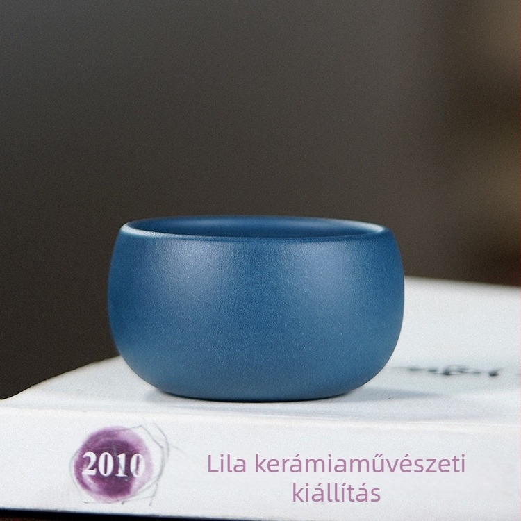 Kézzel készített teáscsésze purpurszínű agyagból, kis kapacitású