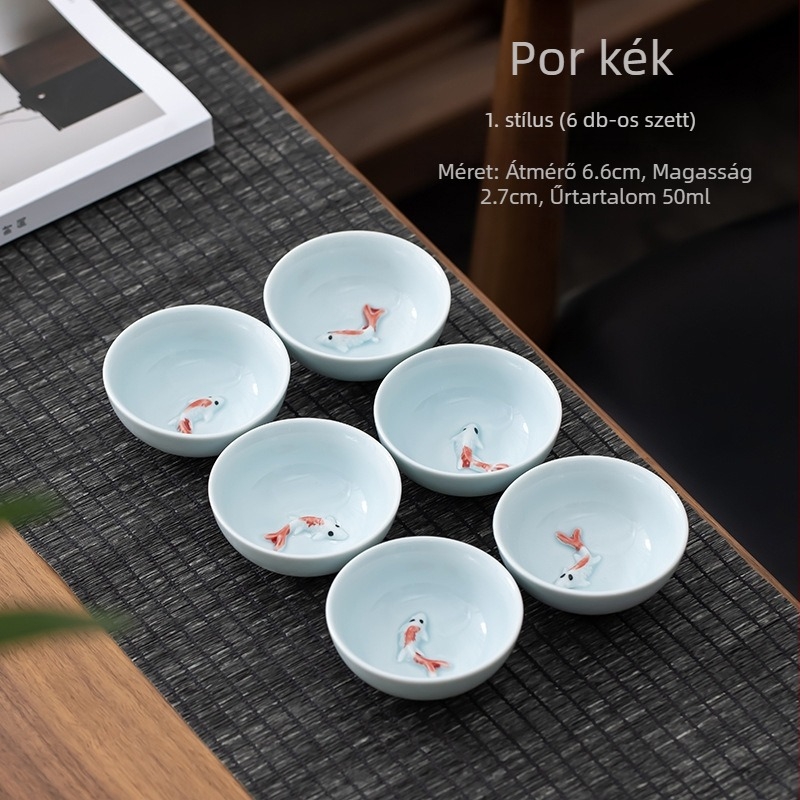 Celadon kerámia teás pohár kis halas mintával — Gongfu tea pohár, kreatív mini hal mintázat, személyes otthoni használatra