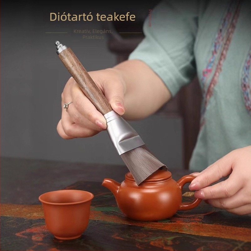 Diófából készült teáskészlet-kiegészítők: teáskés diófából, tisztító tálca, víz tisztító ecset