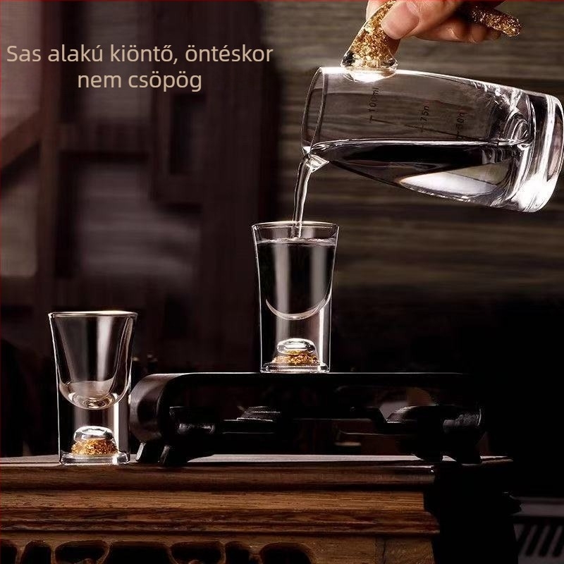 Kristály pohár szett szeszes italokhoz aranyfóliás díszítéssel, luxus retro stílus, több mint 10 darab, 1–100 ml űrtartalom