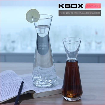 KBOX kristály dekanter logótestreszabással, bár italadagoló, 801–900 ml, fehér, színes dobozos csomagolás