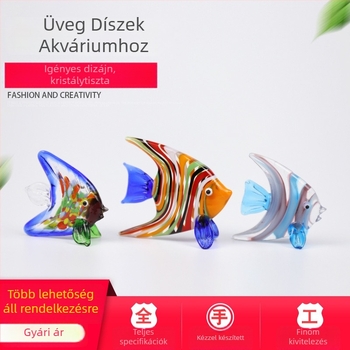 Üveg akváriumi tájkép dísz, vízi növények és halak – nappali dekoráció