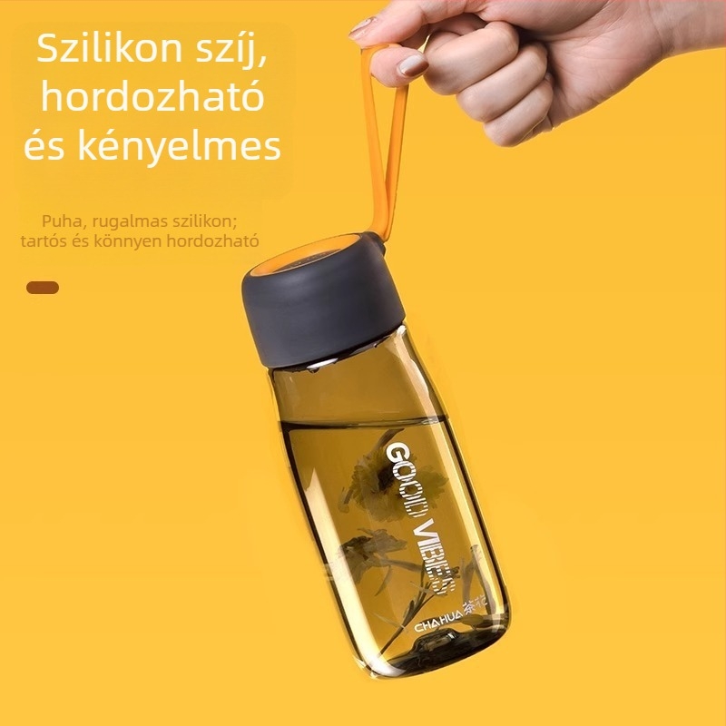 Camellia 520 ml teás bögre műanyag fogantyúval, átlátszó testtel, minimalist utazó pohár