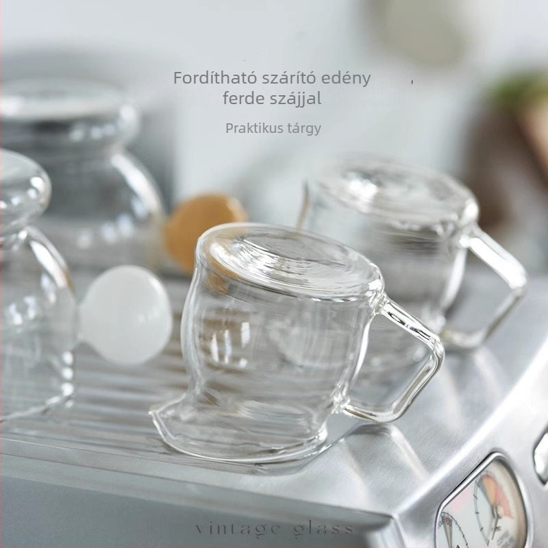 Japán stílusú mini üveg tejkanna ferde szájjal és olasz fogantyúval, espresso- és latte készítéséhez.
