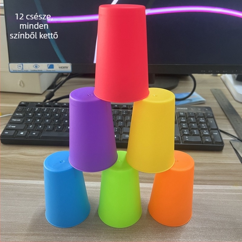 Kétfős pohártorony játék gyerekeknek — fejlesztő logikai puzzle a korai oktatáshoz