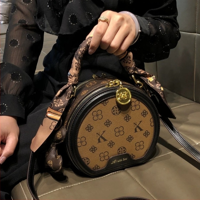 Női PU bőr kis kör alakú válltáska nyomott mintával, crossbody, vintage stílus – 2025 trend