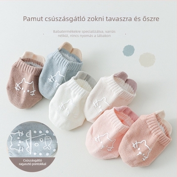 2023 őszi-téli baba anti-slip zokni, rövid szárú, mesefigurás mintával, pamutból