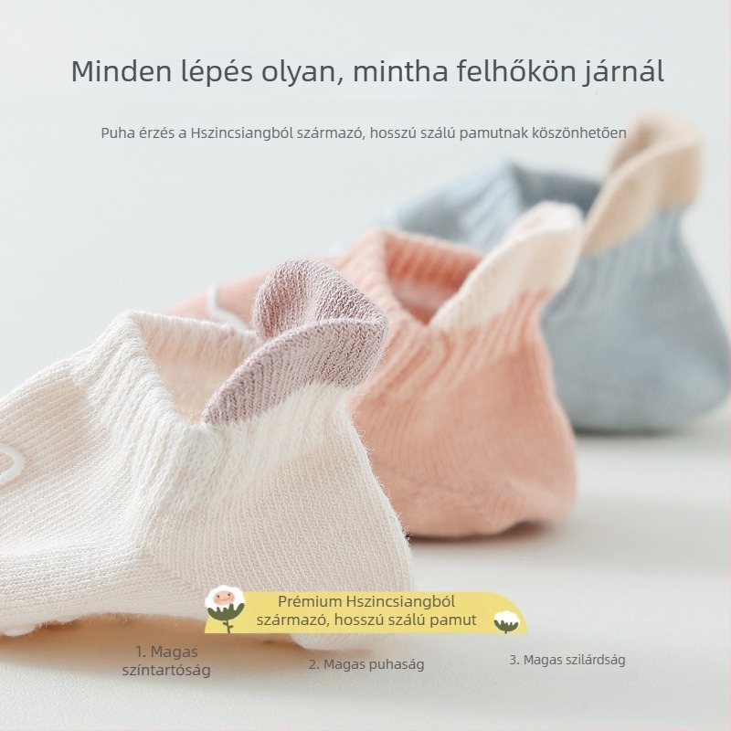 2023 őszi-téli baba anti-slip zokni, rövid szárú, mesefigurás mintával, pamutból