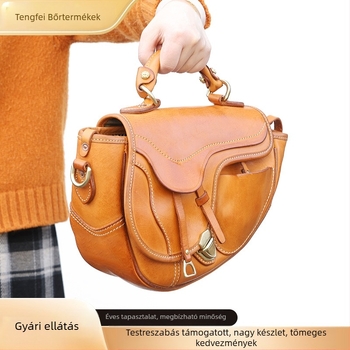 Nyereg formájú táska növényi pácolt bőrből, első réteg marhabőrből, női kézitáska