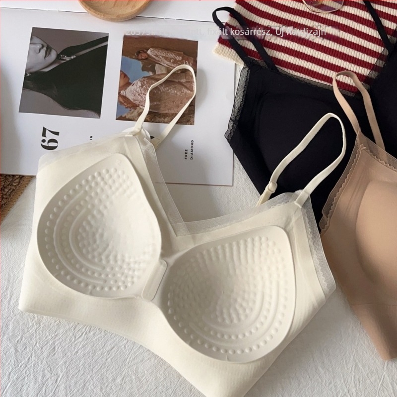 20575 Sima hálós anyagú V-nyakú felső, rögzített 3/4 kosaras melltartóval, légáteresztő nylon, nyitott hátsó