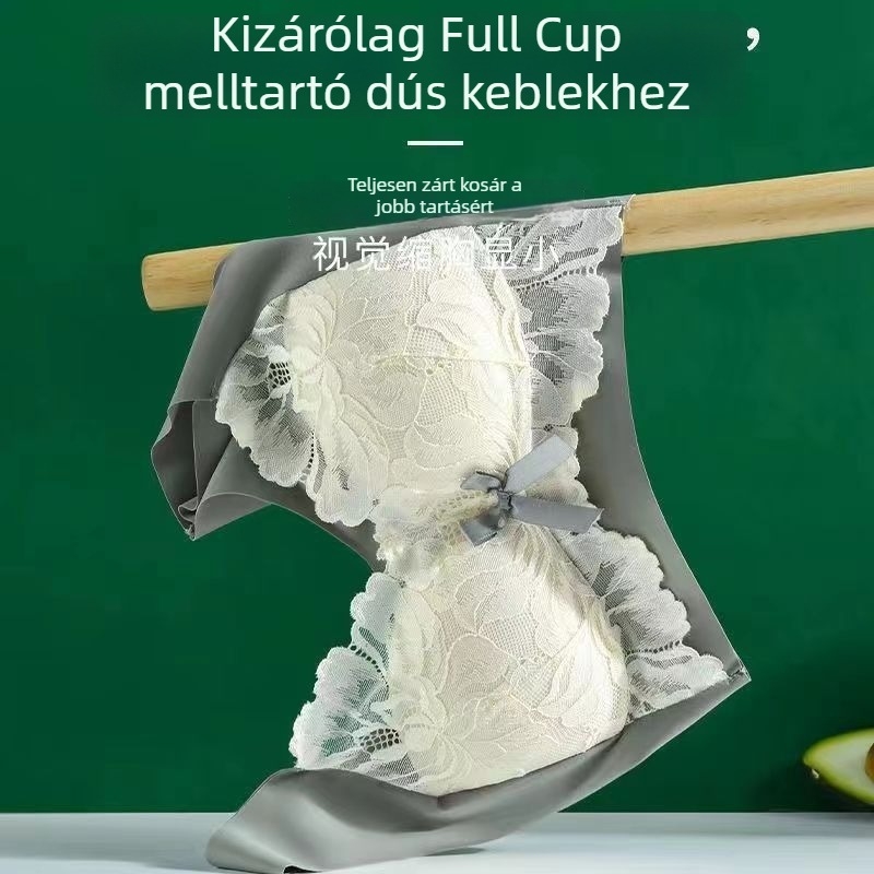 Csipkés, merevítő nélküli melltartó, teljes kosár, összefogás és támogatás, vékony fazon, plusz méret