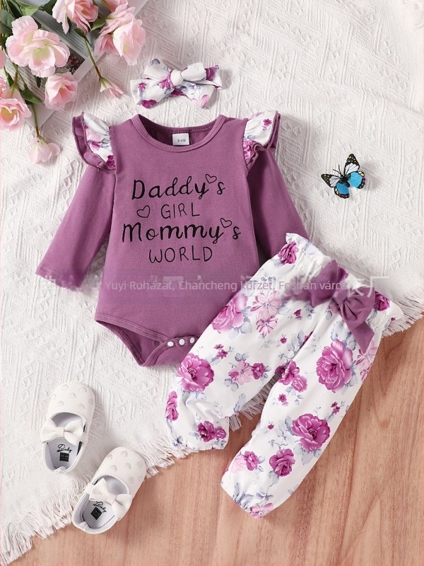 Pamutból készült, állat- és betűmintás háromrészes gyermek szett; hosszú ujjú pulóver és nadrág; 80 cm-ig a newborn méret.