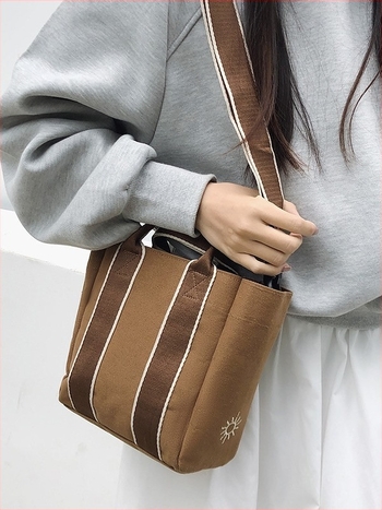 2026-os új vászon táska nőknek, vállon átvethető tote, nagy kapacitású, crossbody táska, egyszerű és sokoldalú