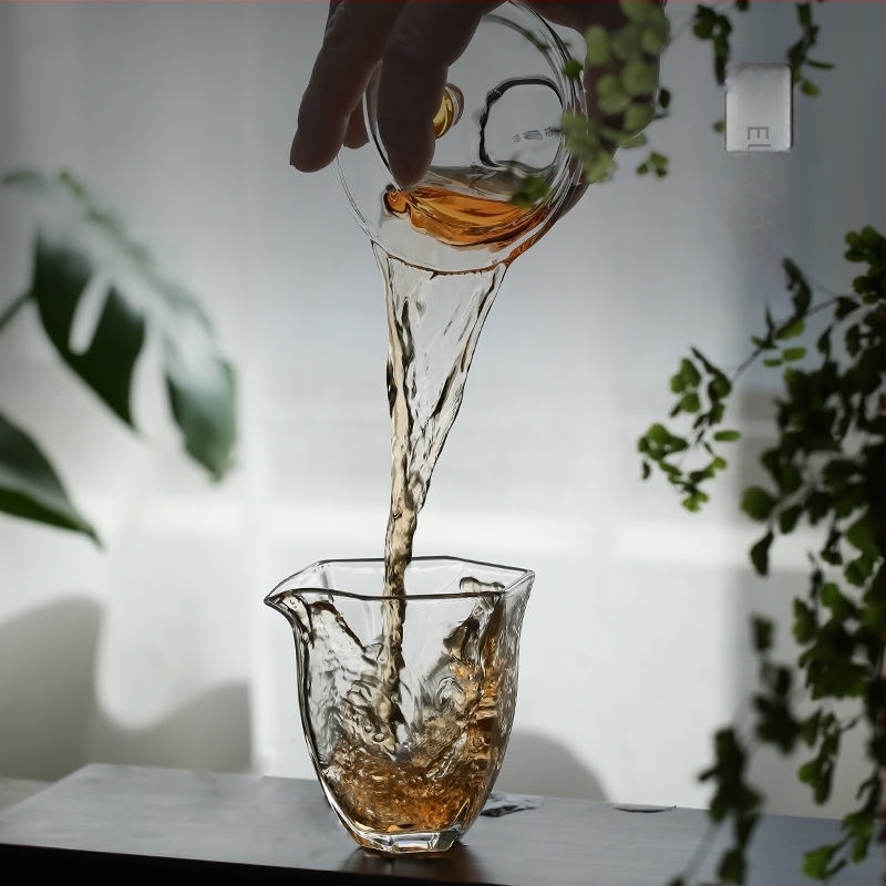 Hatszögletű átlátszó üvegpohár egyenletes teaosztáshoz, kis méret, kézzel készített japán stílusú teafilter-készlet