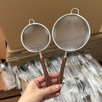 Diófából készült teafilter 304 rozsdamentes acél szűrővel, japán stílusú design