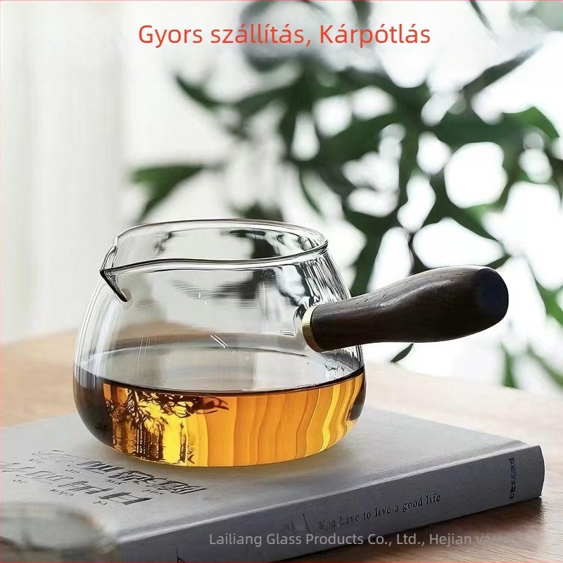 Üveg oldalsó fogantyúval és fa fogantyúval ellátott pohár, egyenletes elosztású készlet Kung-Fu teához, átlátszó teakezelő edény