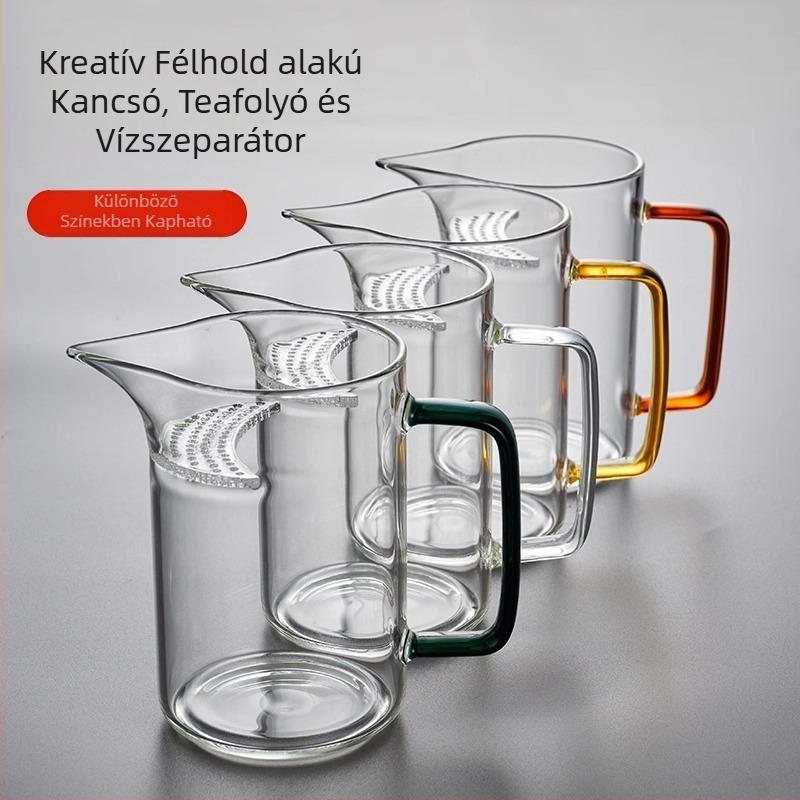 Félhold alakú üveg teás pohár beépített szűrővel, hőálló, tea–víz elválasztás, zöld teához.