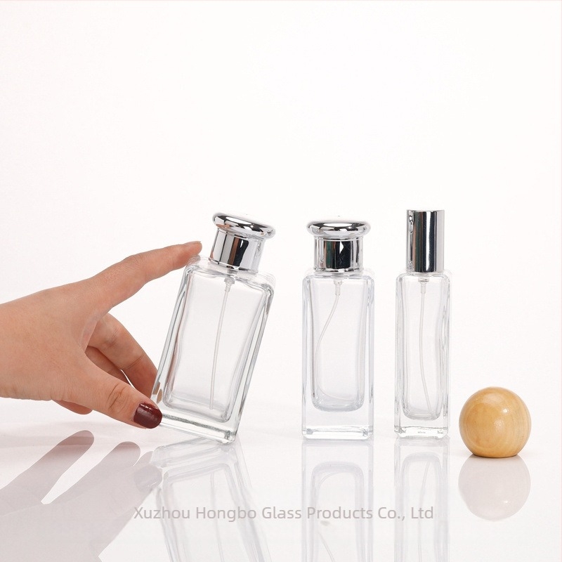 Téglalapú üveges parfümös flakonok, 30 ml/50 ml/100 ml, pumpával és kupakkal, átlátszó, utazáshoz
