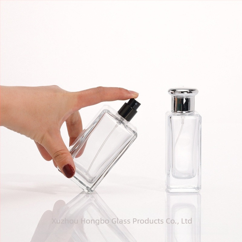 Téglalapú üveges parfümös flakonok, 30 ml/50 ml/100 ml, pumpával és kupakkal, átlátszó, utazáshoz