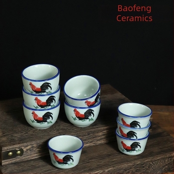 Kínai stílusú porcelán teáscsésze kakas motívummal, retro kis teáscsésze