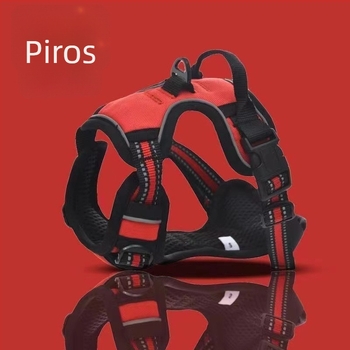 I alakú kutyahám kinyúló pórázzal