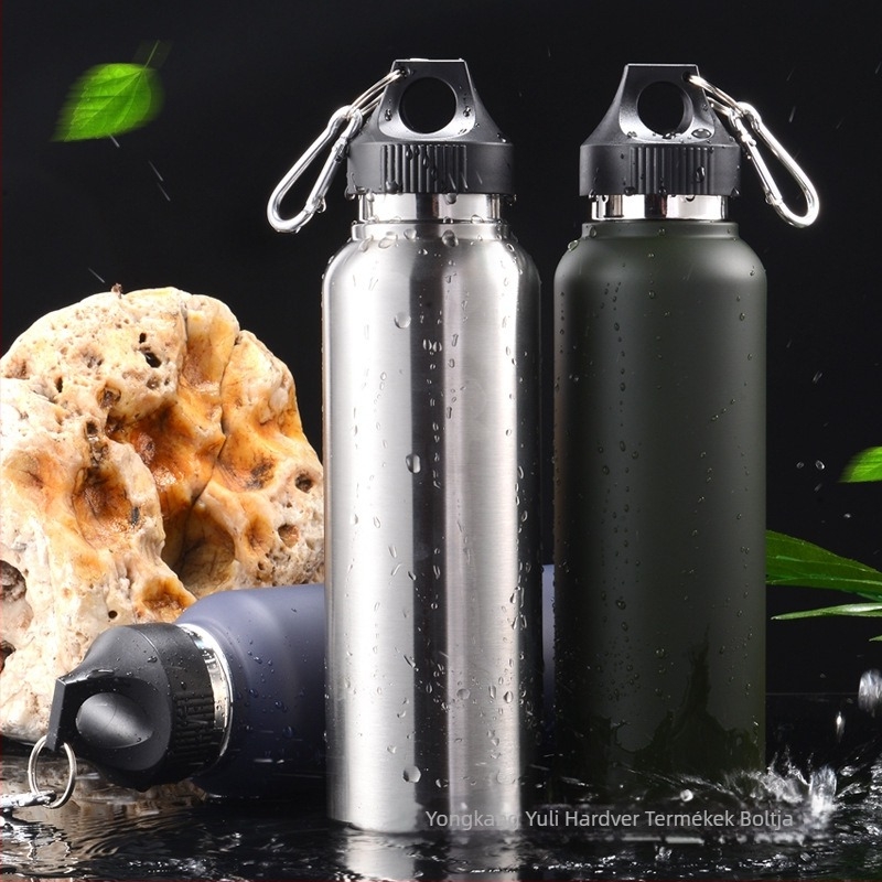 600 ml rozsdamentes acélból készült vákuum-szigetelt sportos vízüveg