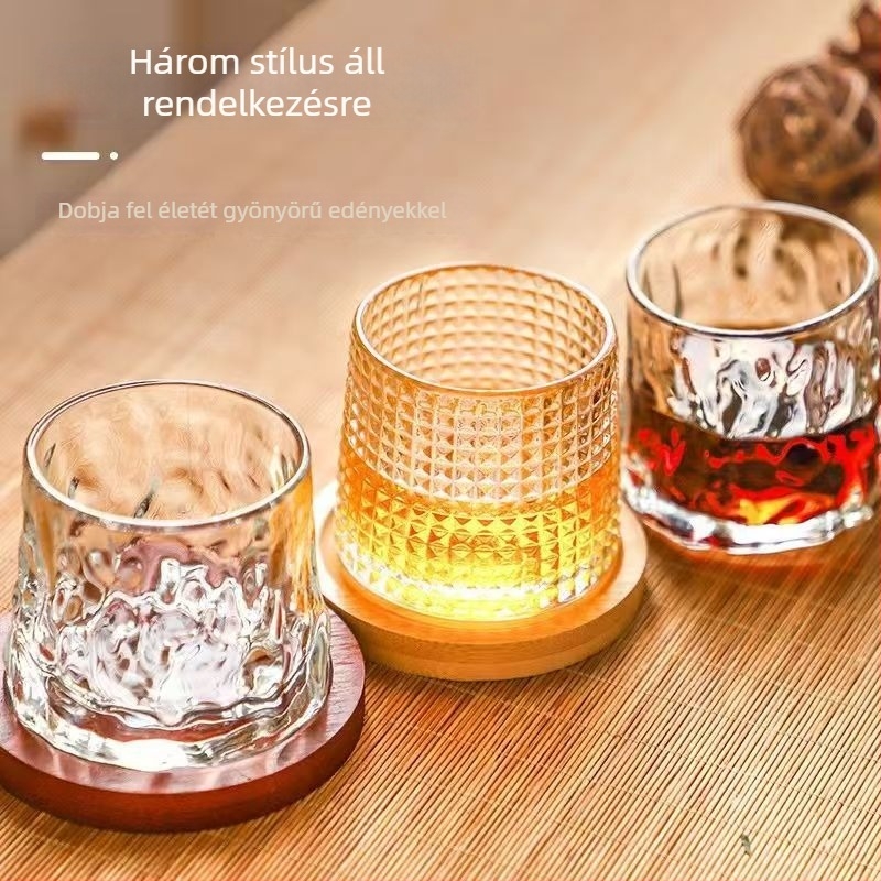 Sűrített üvegpohár whiskyhez, kristályos megjelenés, gyümölcslevekhez