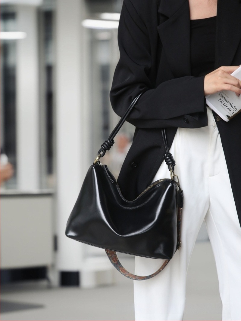 Női kézitáska természetes bőrből, nagy kapacitású, állítható váll- és crossbody pánttal, városi minimalista stílus