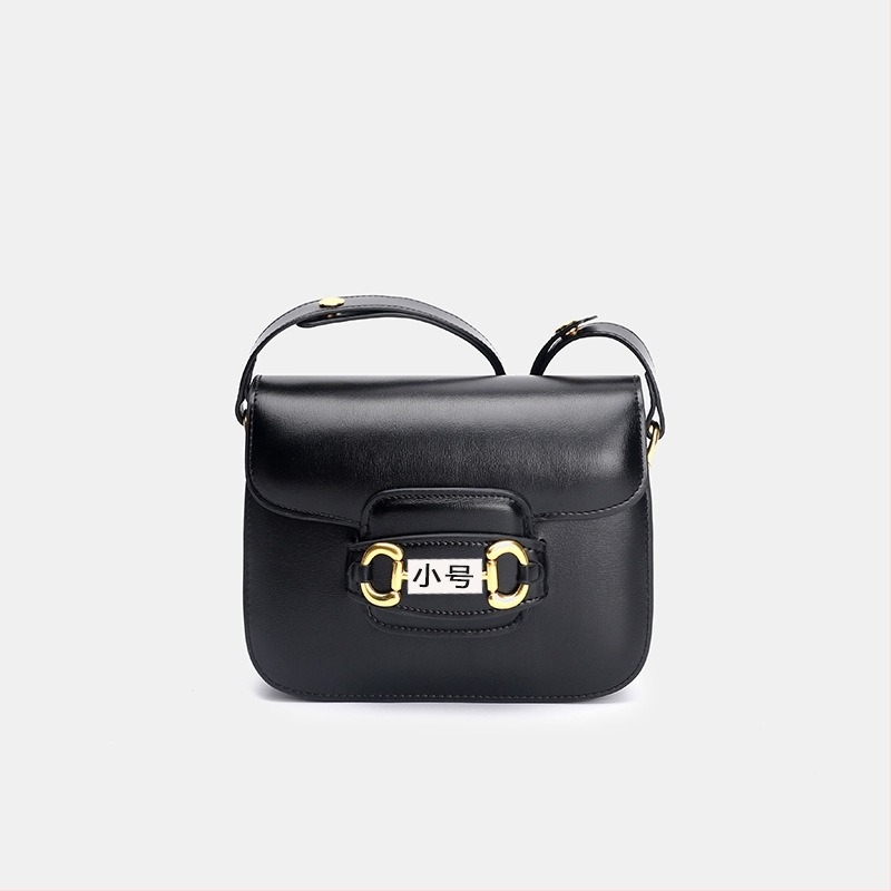 Női valódi bőrből készült saddle táska, retro stílus, új 2026-os modell, sokoldalú váll- és crossbody táska.