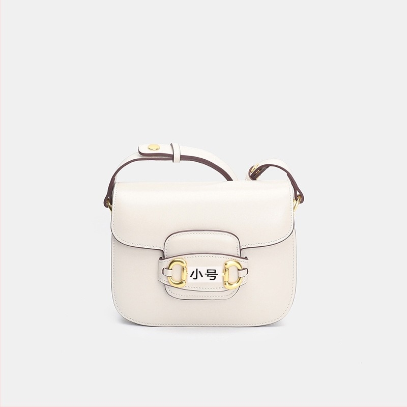 Női valódi bőrből készült saddle táska, retro stílus, új 2026-os modell, sokoldalú váll- és crossbody táska.