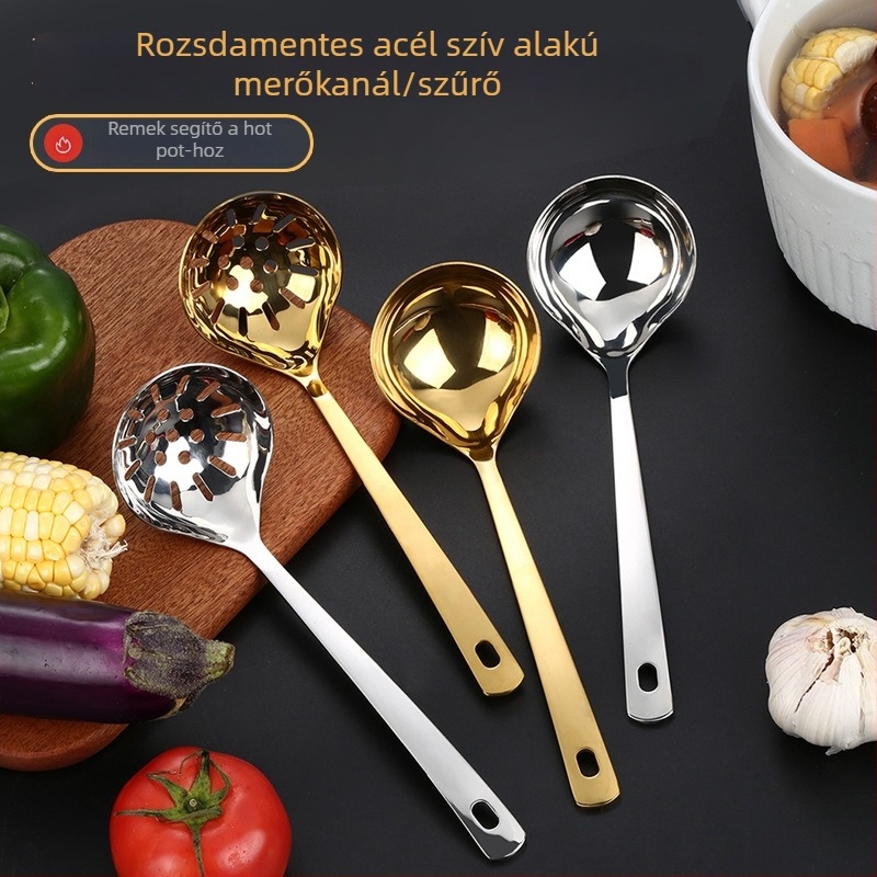 Rozsdamentes acélból készült szív alakú leveskanál szűrővel – ideális forró edényekhez és zabkásához.
