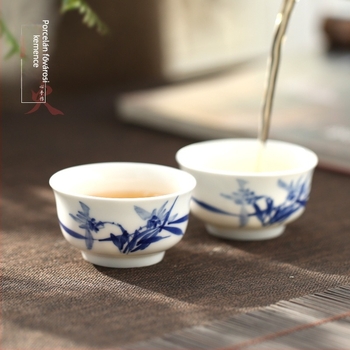 Jingdezhen kézzel festett kék-fehér porcelán teáscsésze, kerámia, kis méret