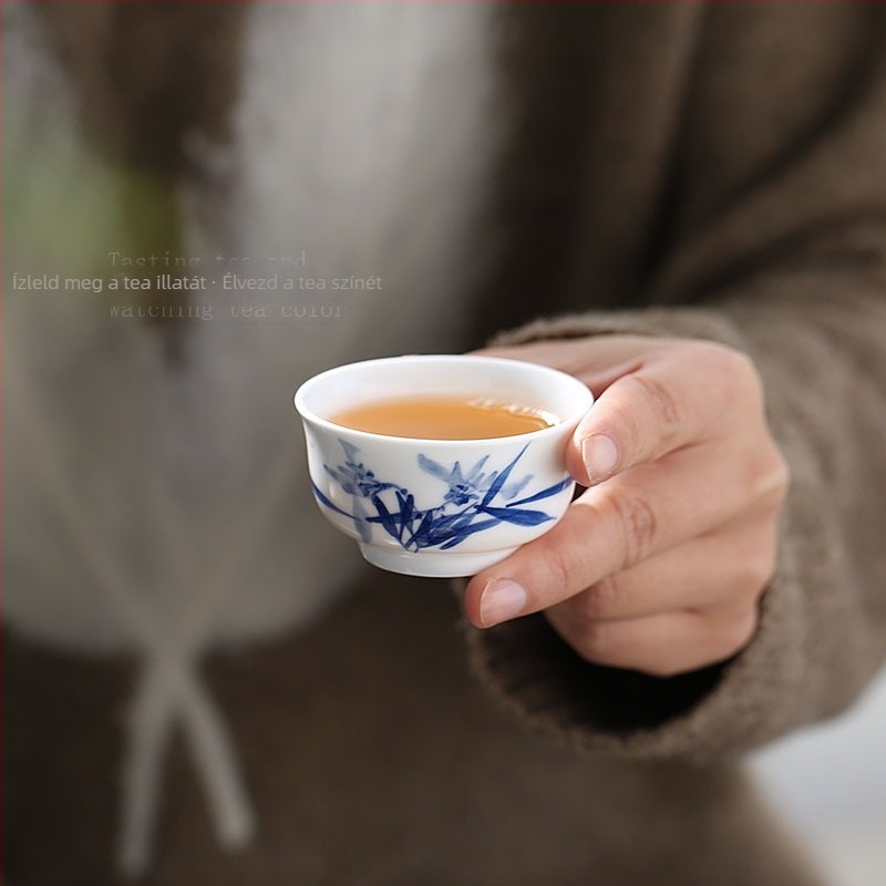 Jingdezhen kézzel festett kék-fehér porcelán teáscsésze, kerámia, kis méret