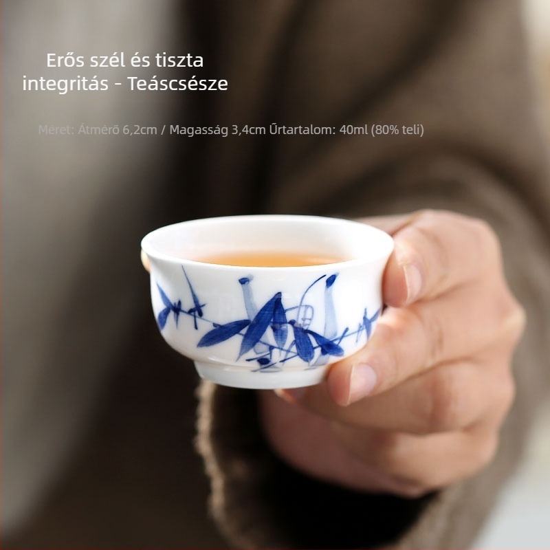 Jingdezhen kézzel festett kék-fehér porcelán teáscsésze, kerámia, kis méret