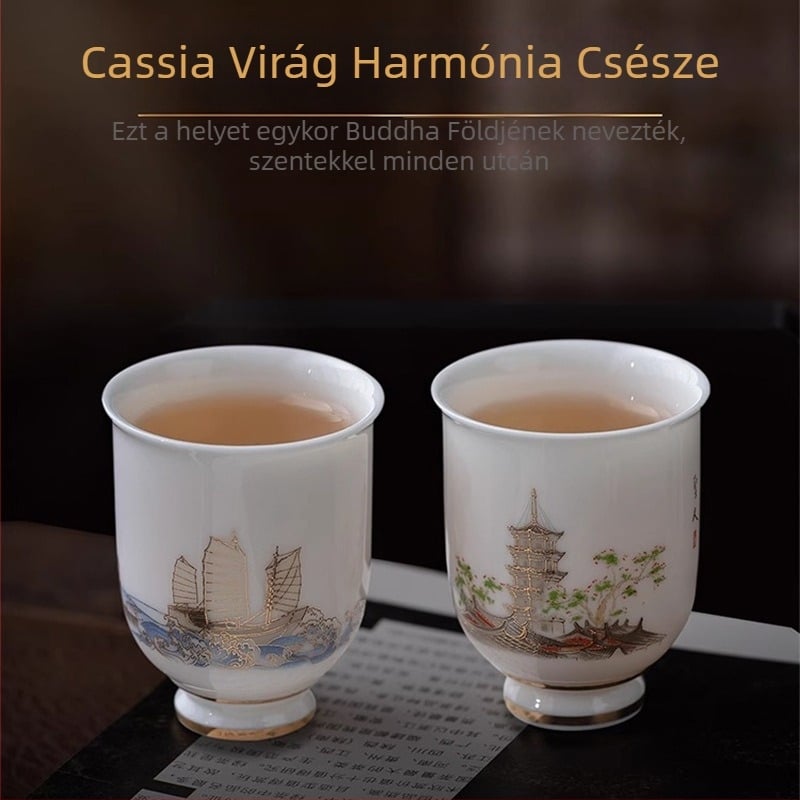 Két porcelán teáscsésze egy díszdobozban, friss és aranyos stílusban