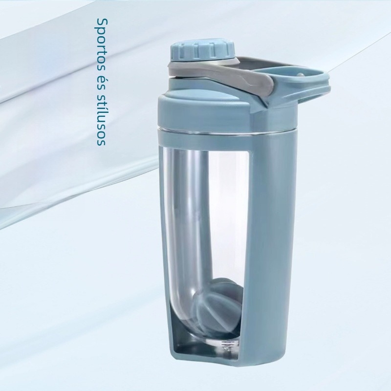 650 ml hordozható műanyag sportos shaker pohár, vállon vihető zsinórral