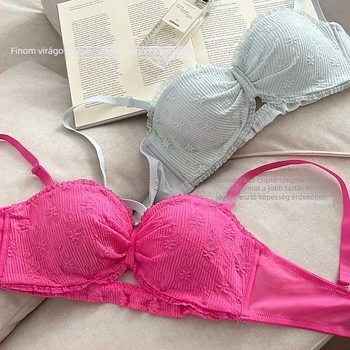 Kis méretű pánt nélküli melltartó, gyűrődésmentes, csúszásmentes, 3/4 kosár, nylon anyag, kényelmes tartás