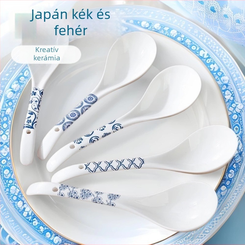 Japán kék‑fehér kerámiás nagy leveskanál virágos mintával, retró stílus.