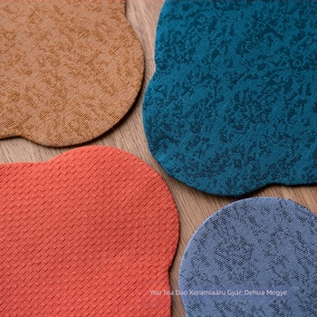 Jacquard teáskanna alátét – hőszigetelő kiegészítő a teaceremóniához