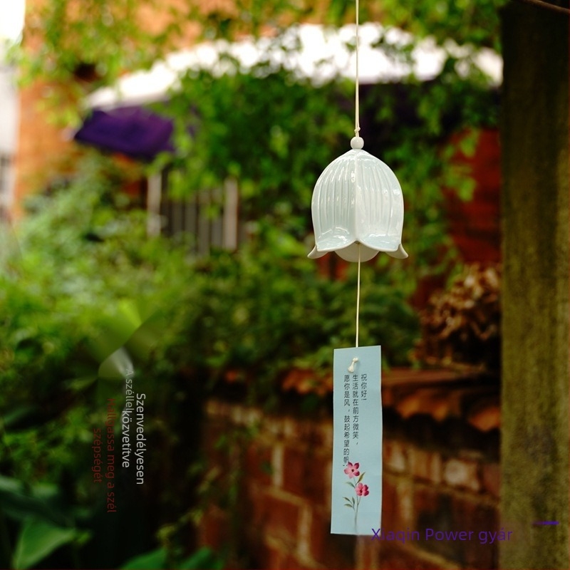 Japán stílusú kerámia harang Lily of the Valley motívummal, kültéri kertdekoráció, kézműves