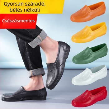 PVC‑ből készült rövid esőcsizma munka céljára, gumitalppal, csúszásmentes és kopásálló, bélés nélkül