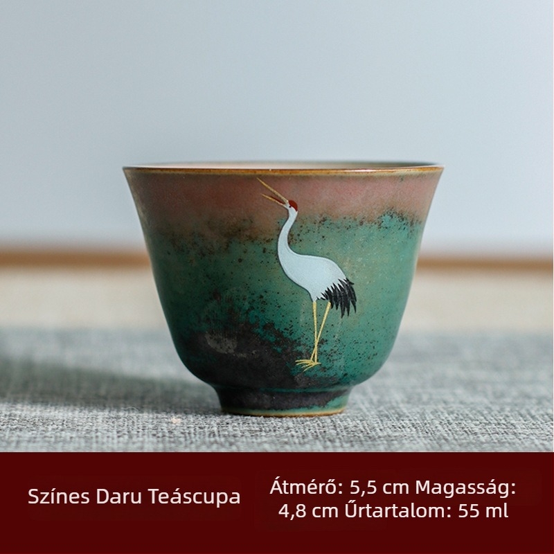 Japán stílusú mázas porcelán teáscsésze daru motívummal — ajándék készlet egy teáscsésze és egy házigazda teáscsészével