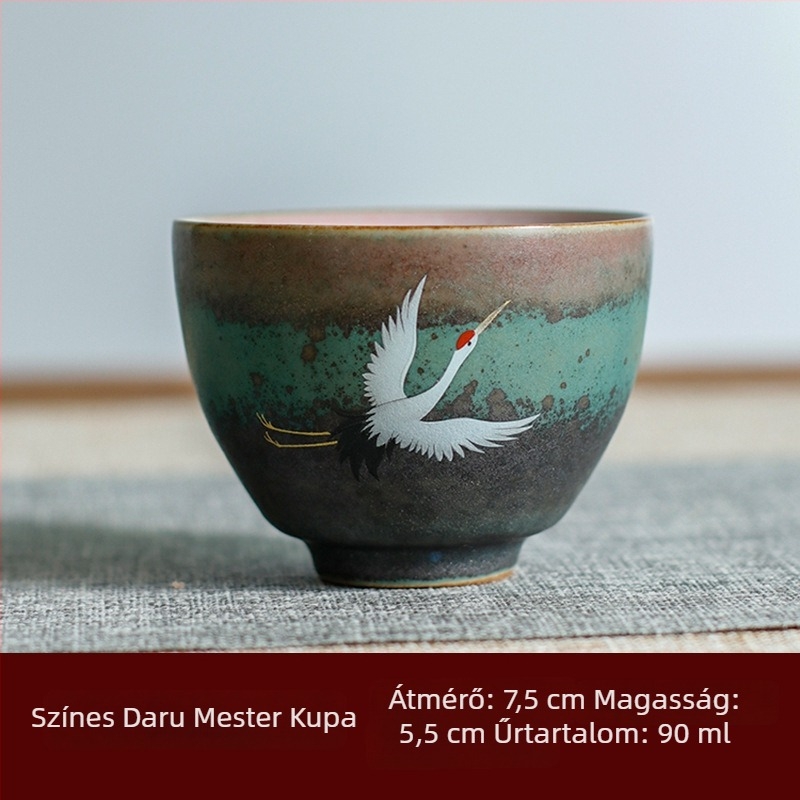 Japán stílusú mázas porcelán teáscsésze daru motívummal — ajándék készlet egy teáscsésze és egy házigazda teáscsészével