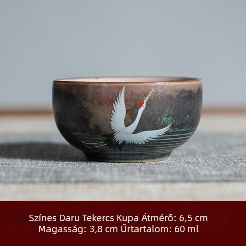 Japán stílusú mázas porcelán teáscsésze daru motívummal — ajándék készlet egy teáscsésze és egy házigazda teáscsészével