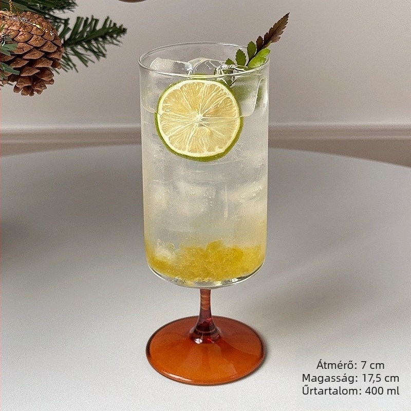 Magas talpú üvegpohár italokhoz – elegáns, modern dizájn, ideális hideg italokhoz, tej-tea és gyümölcstea