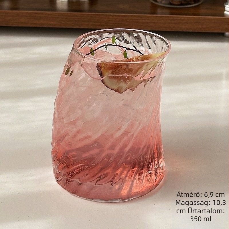 Influencer által inspirált stílusú üvegpohár, aszimmetrikus formával, crescent sail dizájn, gyümölcsléhez, mojitohoz, koktélokhoz és tejes teához