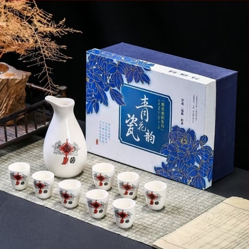 Japán retro kerámia bor-készlet: egy kanna és négy pohár, saké pohár, boradagoló készlet – logóval