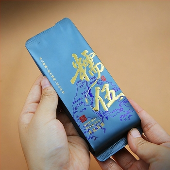 Pu'er tea minták: nyers és érlelt tea, Mengku Wuzhai Mountain - egyedi csomagolású tasakok
