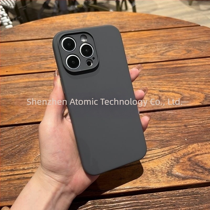 Folyékony szilikonból készült telefontok iPhone 16/17-hez logóval, teljes lefedettség, egyszínű, bőrszerű tapintás